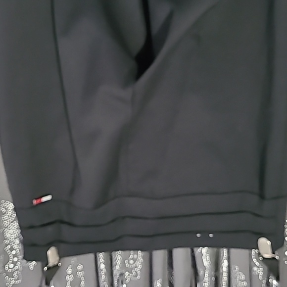 Tommy Hilfiger pants - Picture 4 of 4